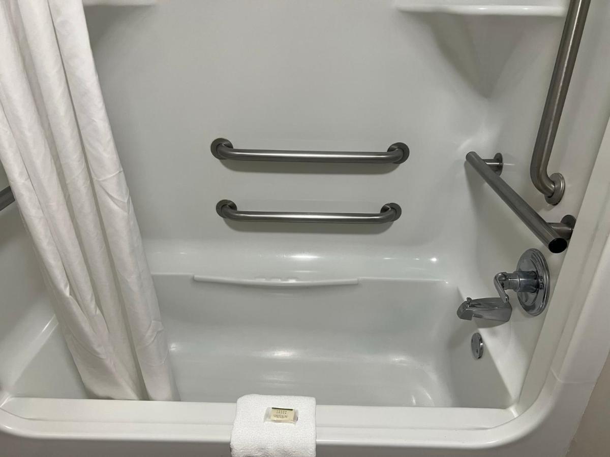 Days Inn By Wyndham Valdosta I-75 Ngoại thất bức ảnh
