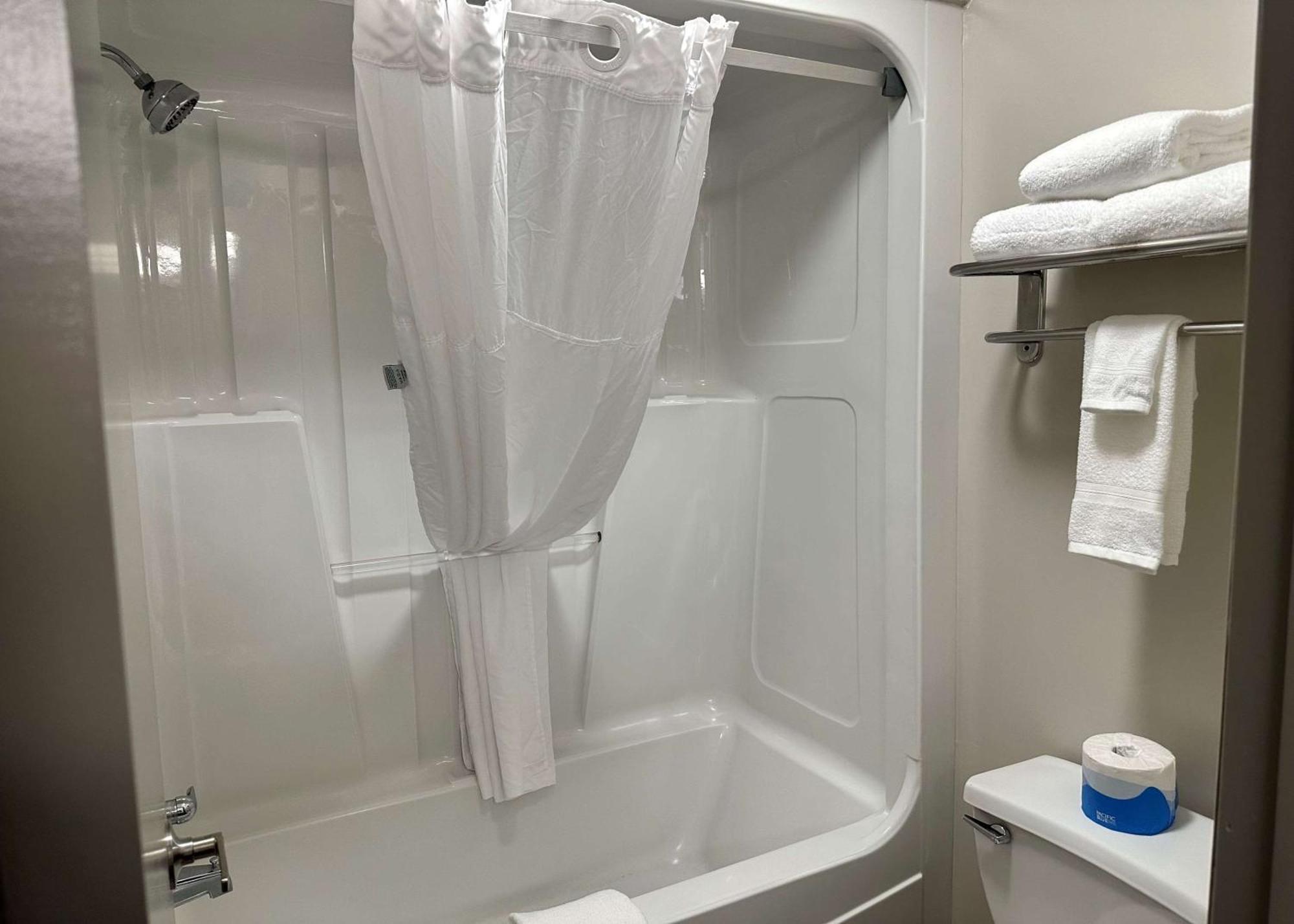Days Inn By Wyndham Valdosta I-75 Ngoại thất bức ảnh